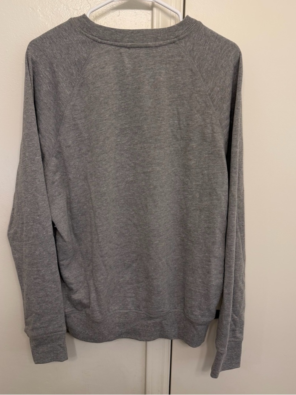 Spiritual Gangster Gray "HEALTHY" Crewneck Sweatshirt Women’s Large - Picture 5 of 5